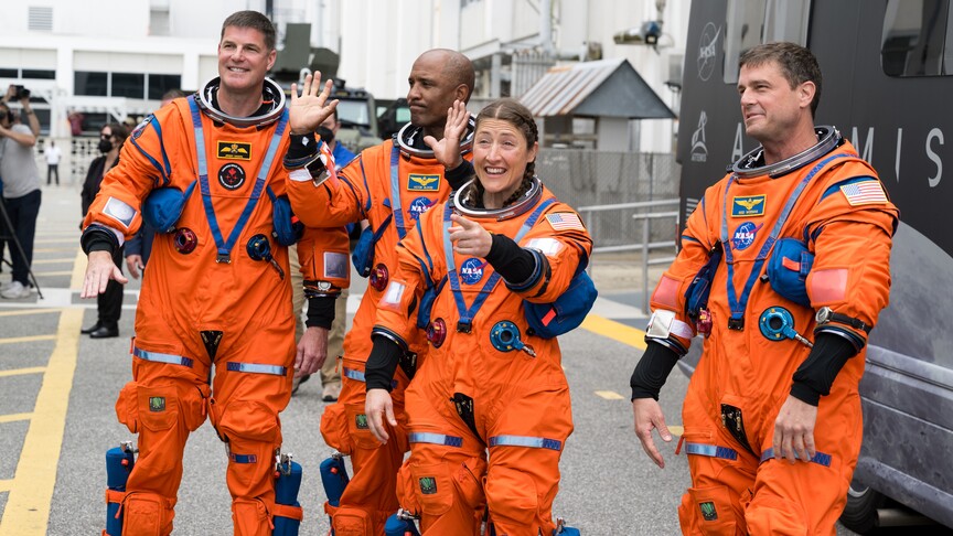 Artemis II misyonundaki iki astronot aktif görevlerini bırakıyor
