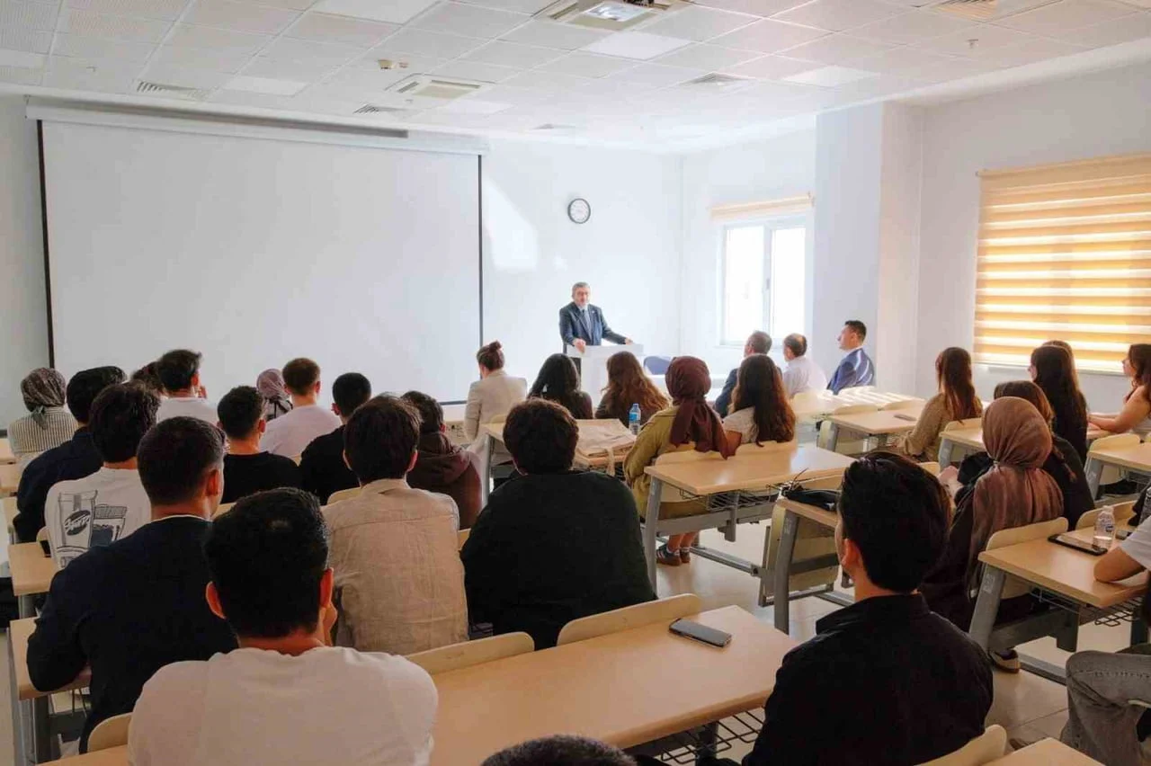 Bilecik Şeyh Edebali Üniversitesi Diş Hekimliği Fakültesi yeni yıla başladı