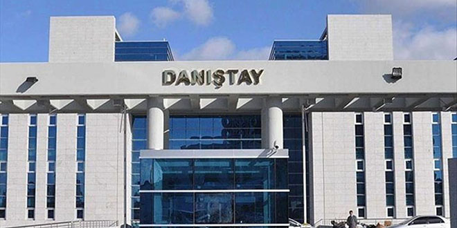 Türk Eğitim Sen, OYSS kılavuzundaki düzenlemeler için Danıştay'a başvurdu