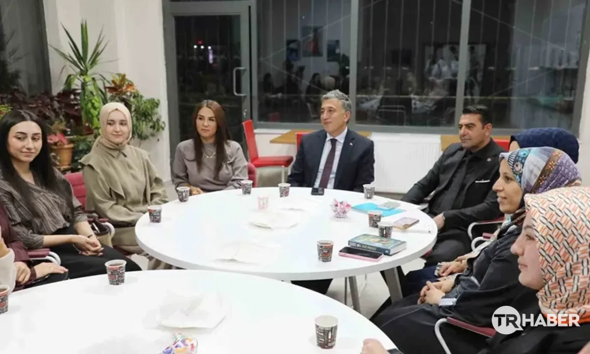 Neşet Ertaş Kızılcahamam'da düzenlenen programla anıldı