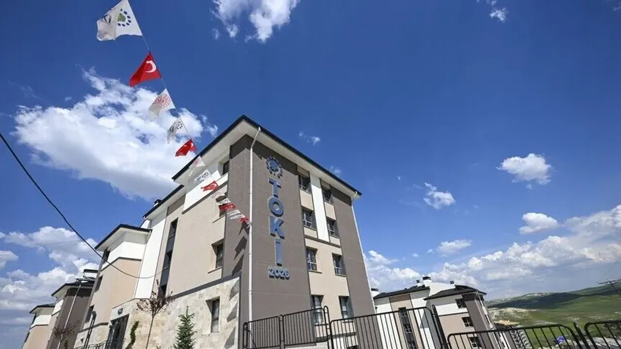 TOKİ'nin yüzde 25 indirim kampanyasında başvurular 19 Ekim'e kadar sürüyor
