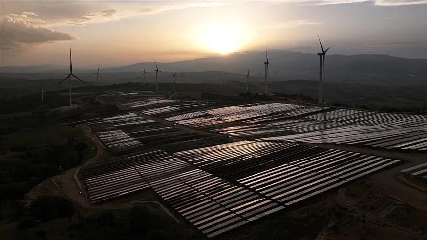 Türkiye'nin enerji ithalatı tutarı ağustosta yüzde 33,8 arttı