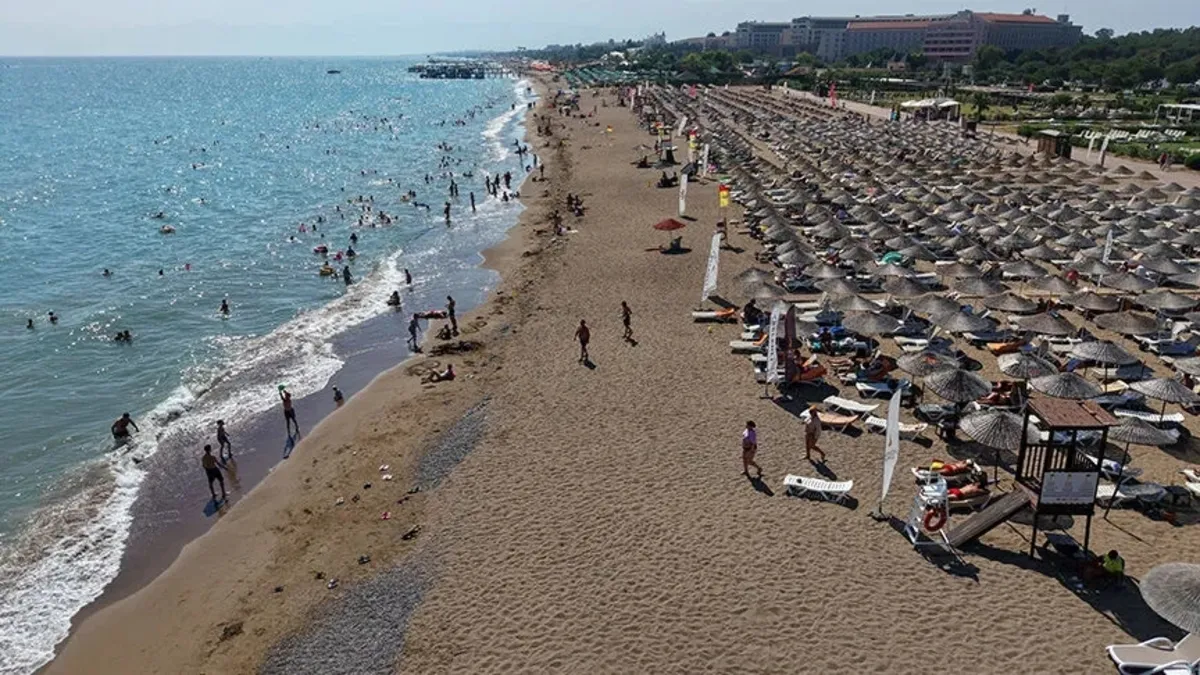 Antalya'da yılın ilk 9 ayında yabancı turist sayısı yüzde 5,6 azaldı