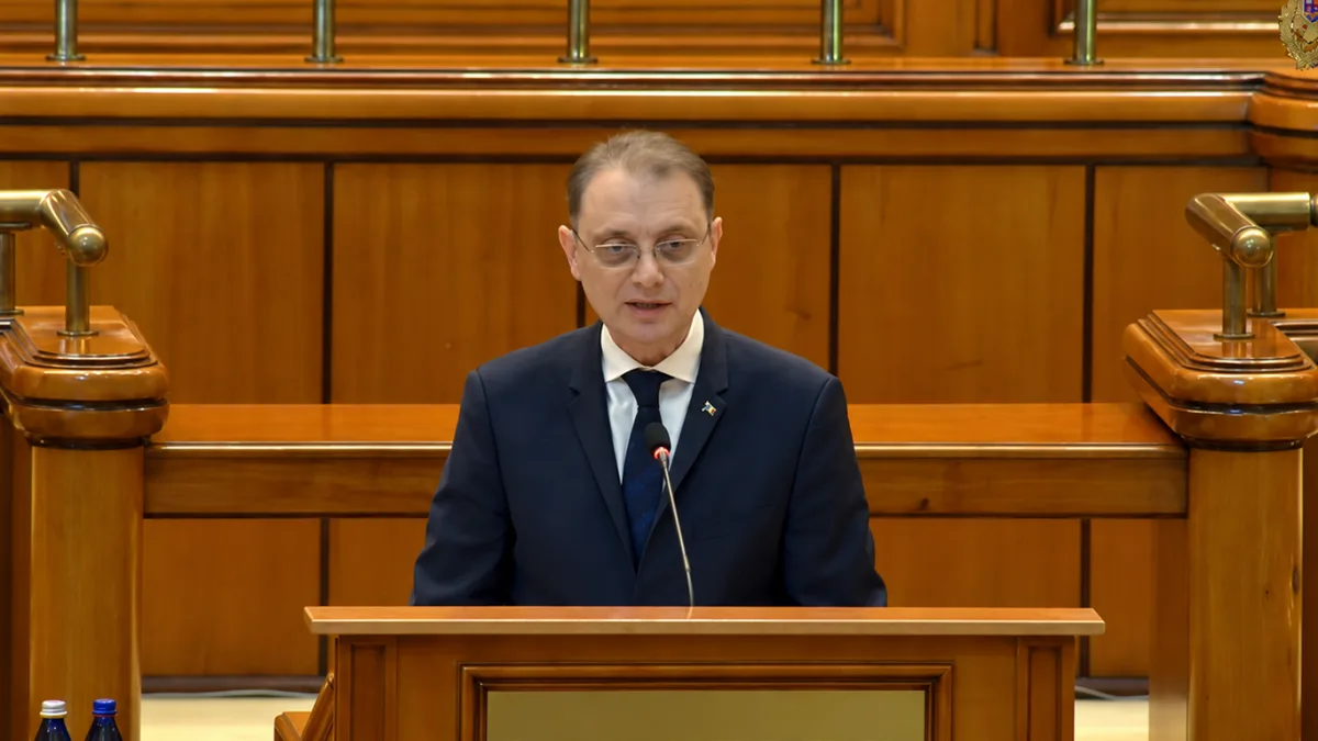 Romanya'da Niculescu hükümeti parlamentodan güvenoyu aldı
