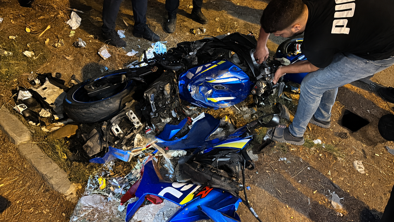Bursa'da motosiklet sürücüsü yolun bittiği noktada boş alana uçtu