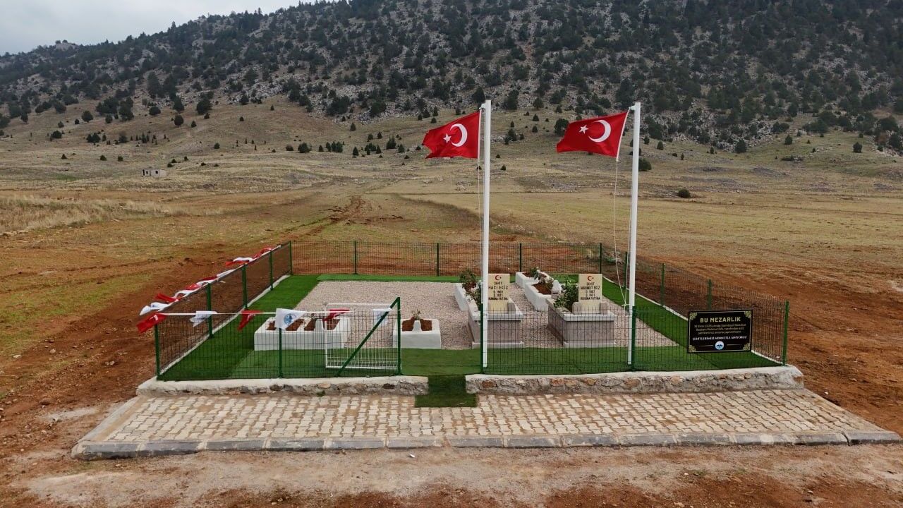 Saimbeyli'de Kurtuluş Savaşı şehitlerinin mezarları şehitliğe dönüştürüldü