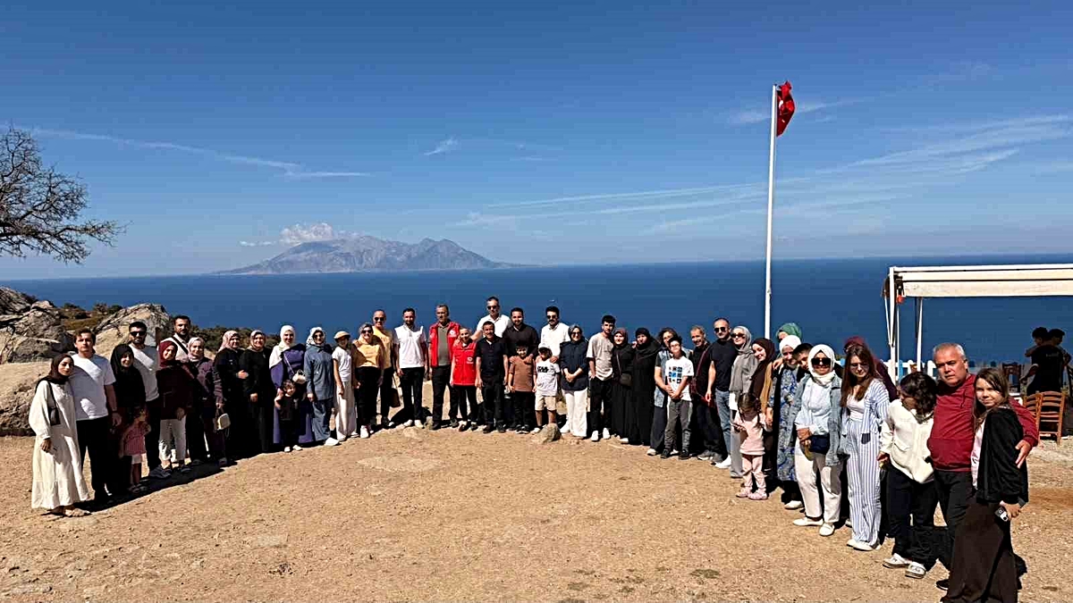 Şehit aileleri ve gaziler için Çanakkale ve Gökçeada gezisi düzenlendi