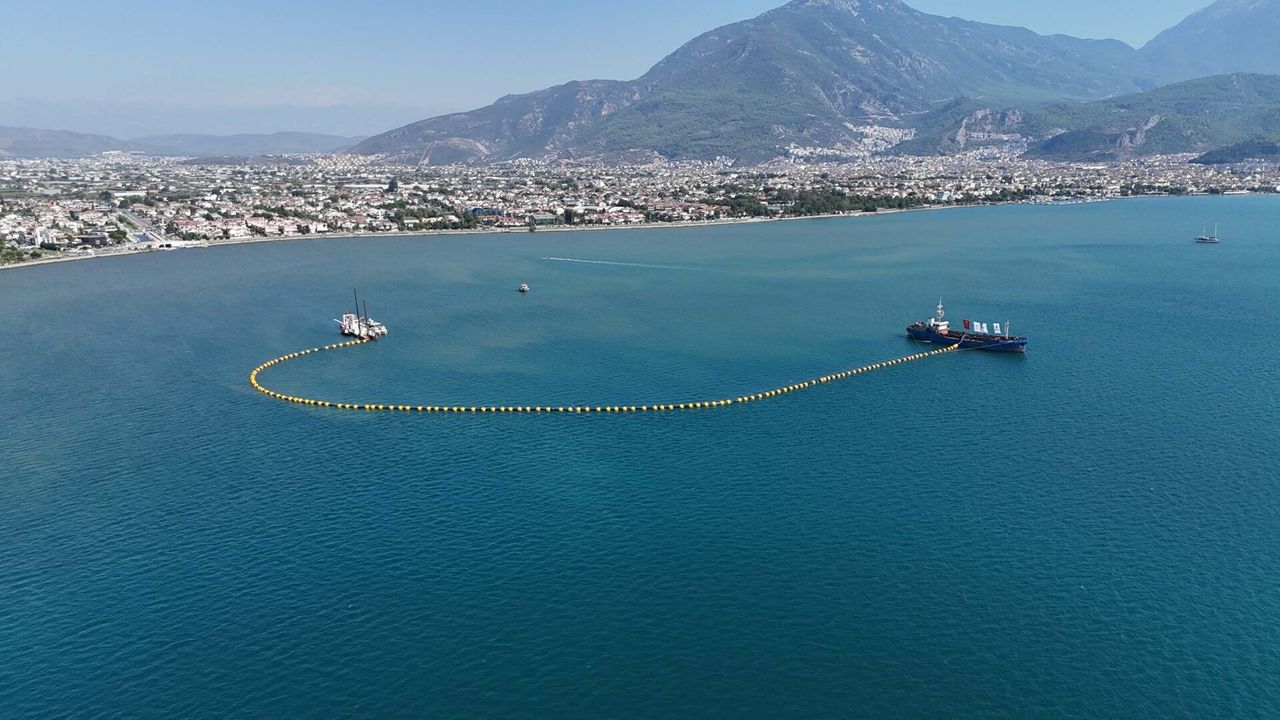 Bakan Kurum Fethiye'de deniz temizliği ve koruma projelerini tanıttı