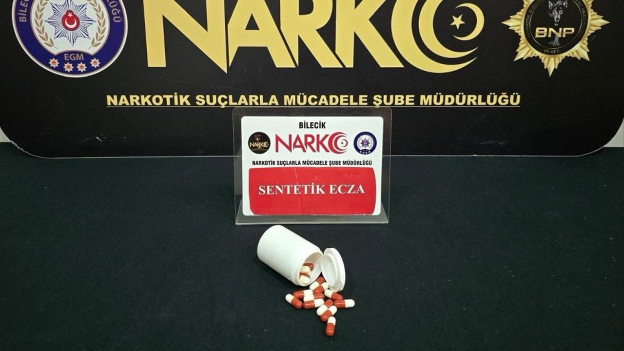Bilecik'te şehirlerarası otobüste sentetik ecza operasyonu