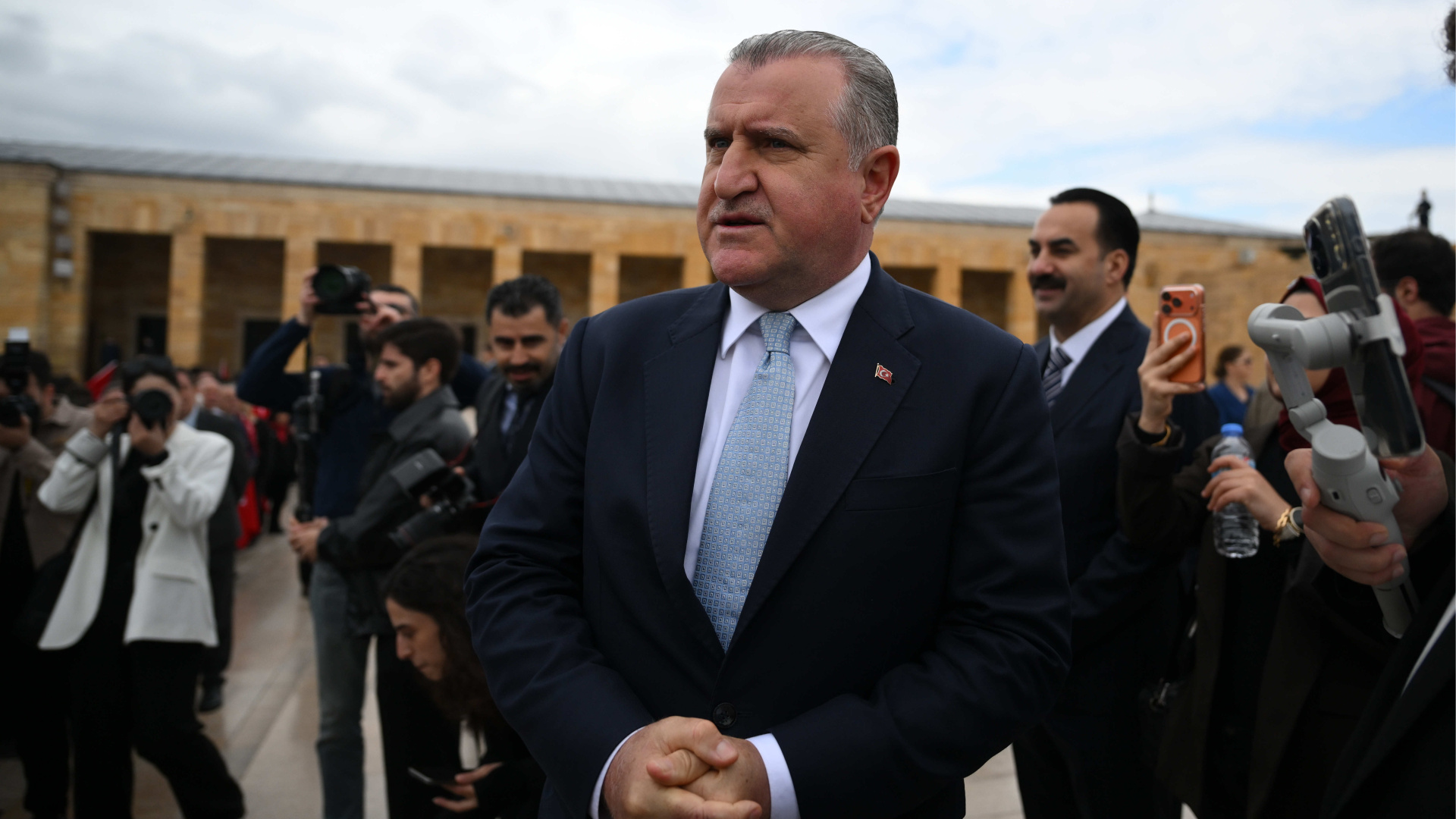 Bakanlar ve Selçuk Bayraktar'dan Cumhuriyet Bayramı mesajları