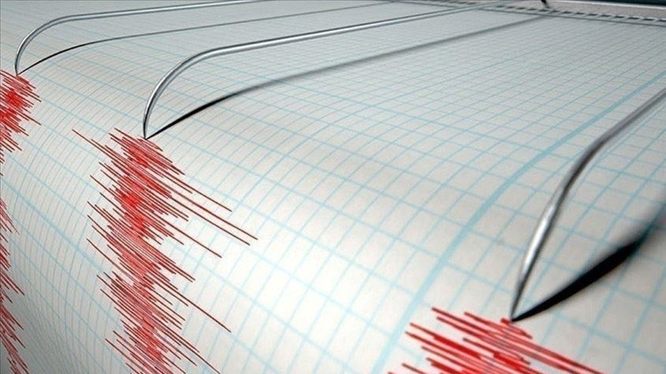 Endonezya'da 5.7 büyüklüğünde deprem meydana geldi