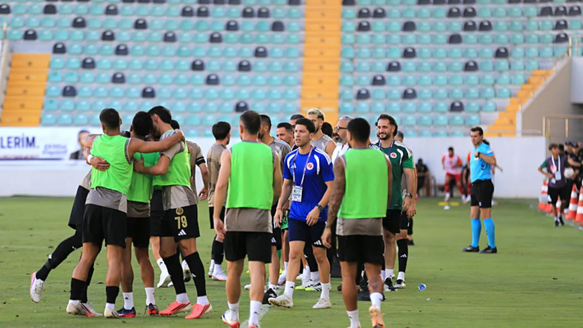 Batman Petrolspor Vanspor'u deplasmanda 2-0 yenerek liderliğini sürdürdü