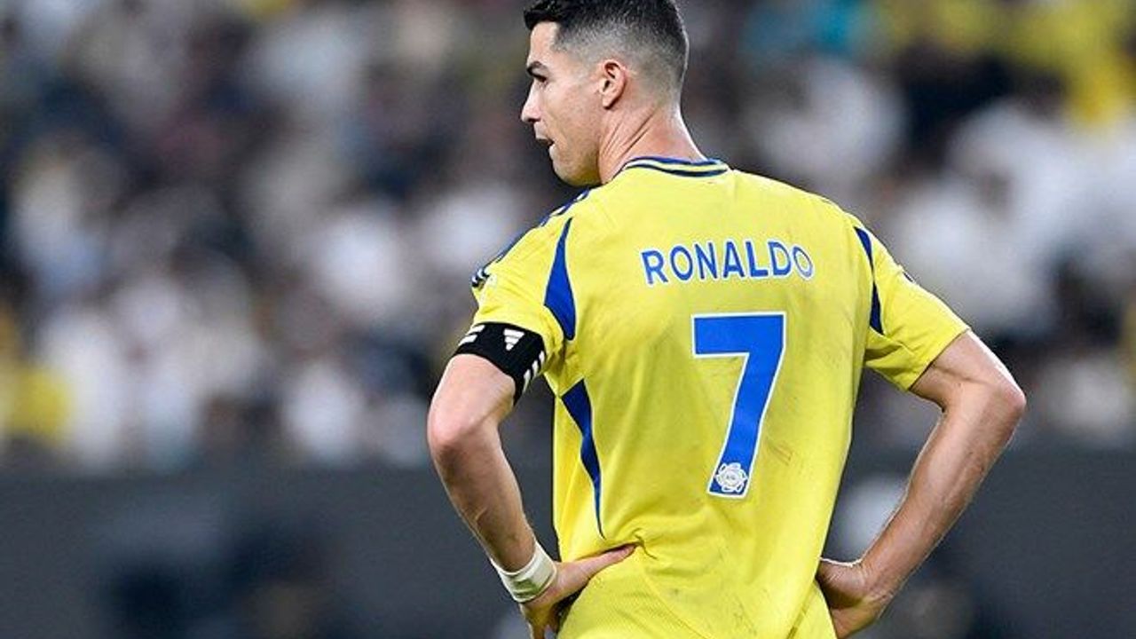 Cristiano Ronaldo kariyerindeki 980. golünü Al Nassr formasıyla attı