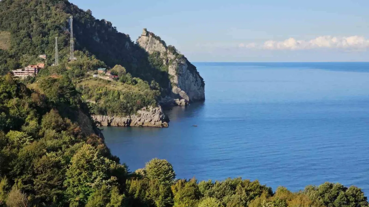 Zonguldak'ta kaybolan balıkçı için arama çalışmaları 4. gününde sürüyor