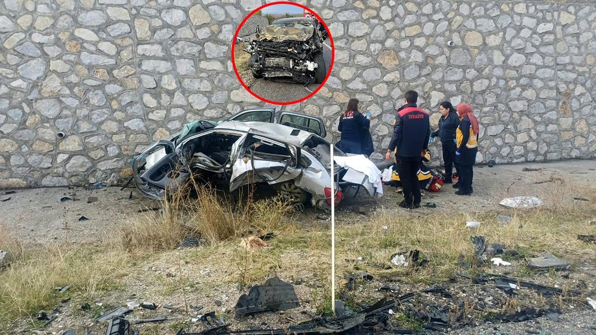 Çorum'da otomobil ile cipin çarpıştığı kazada 4 kişi öldü, 2 kişi yaralandı